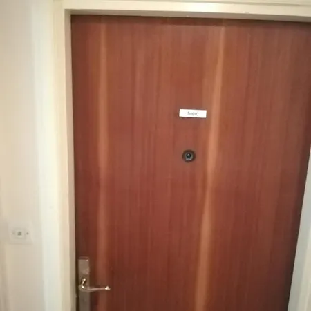 Ryanair's Urban Flat In Zadar-kolovare Apartmán *