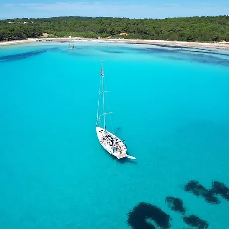Ryanair'S Urban Flat In Zadar-Kolovare Beach Apartment Zadar