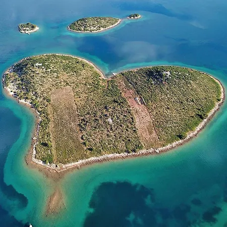 Ryanair'S Urban Flat In Zadar-Kolovare Beach Apartment *