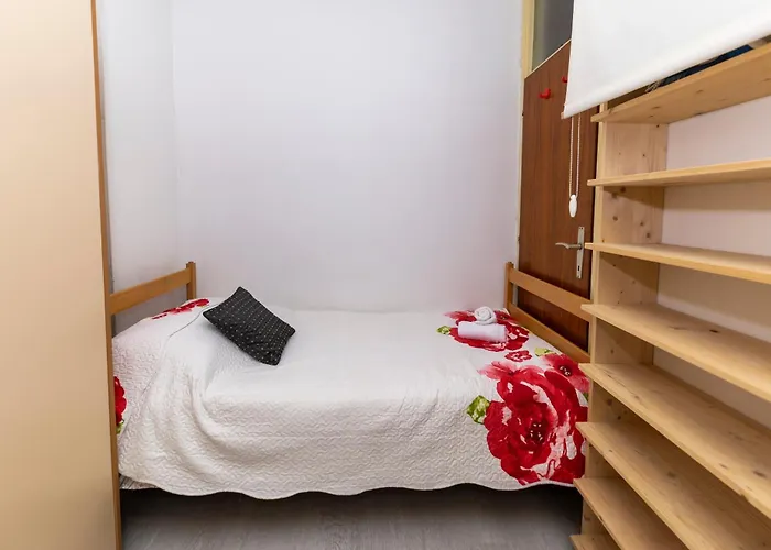 Ryanair's Urban Flat In Zadar-kolovare Apartmán *